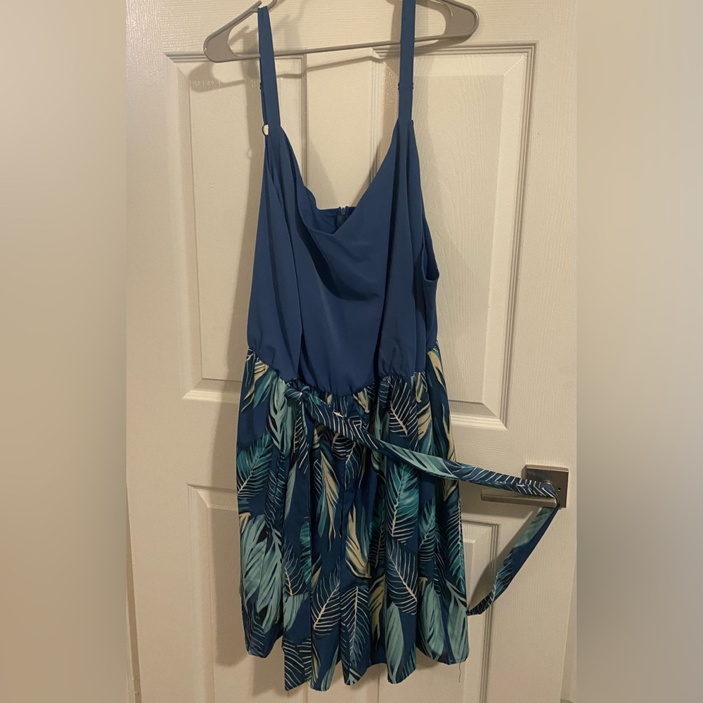 Blue floral romper (plus size)